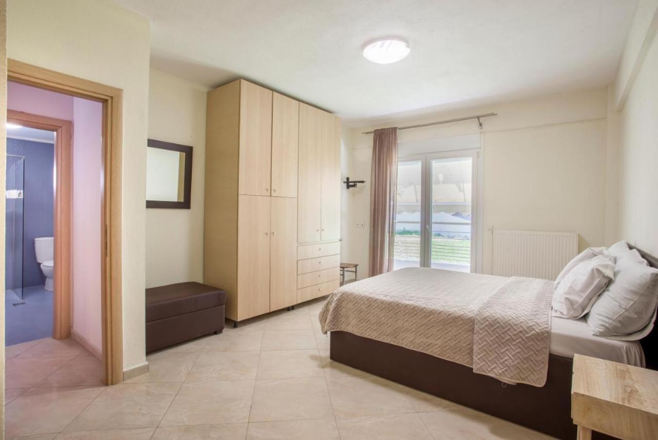 Sea la vie Apartment Hanioti Exterior foto